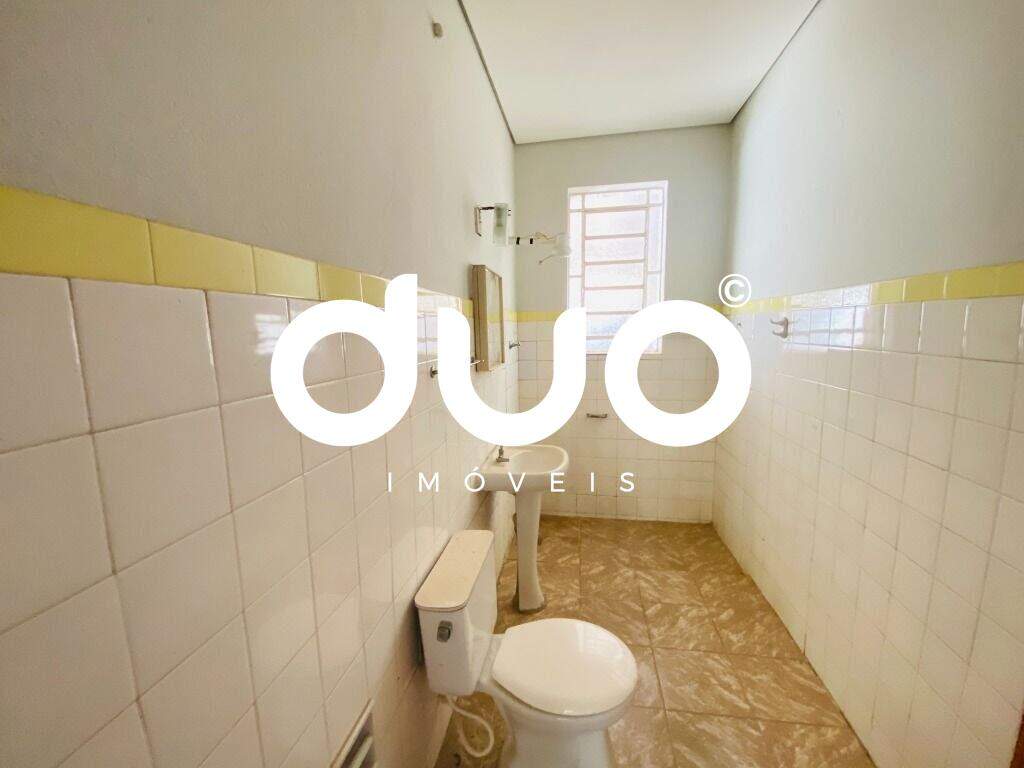 Casa à venda no Centro: Casa com 2 dormitórios à venda, 111 m² por R$ 320.000 - Centro - Piracicaba/SP
