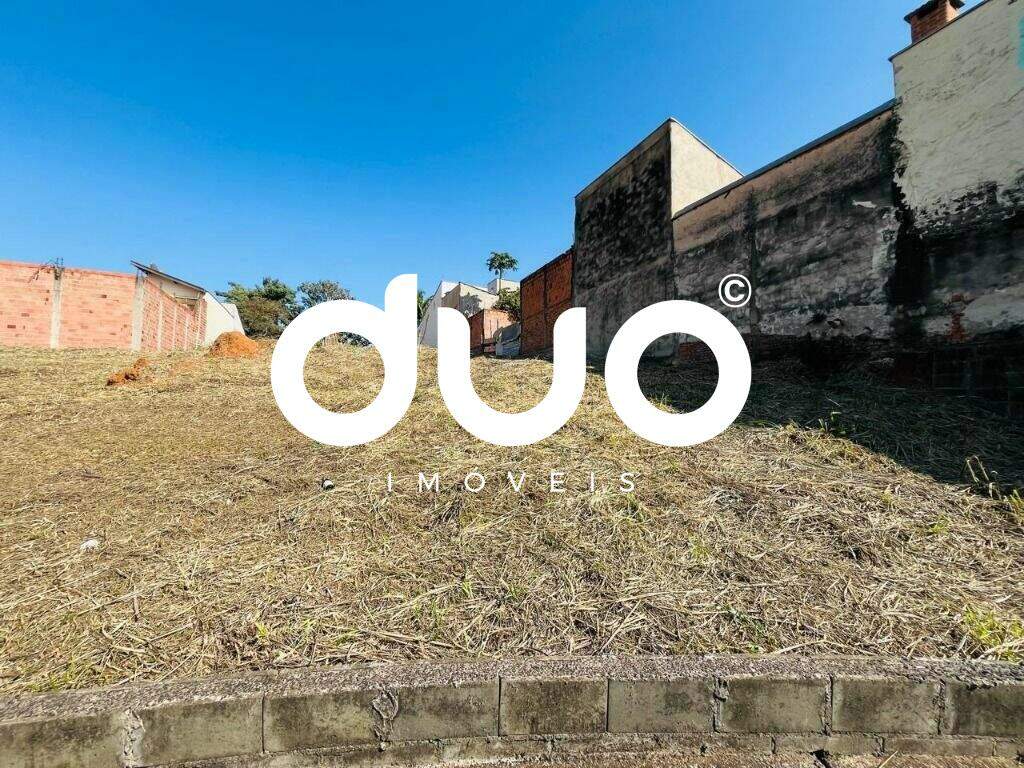 Terreno à venda no Residencial Bertolucci: 