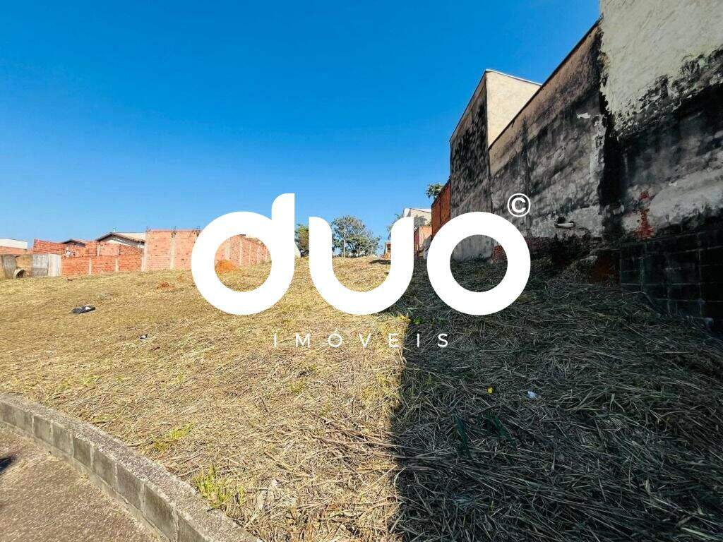 Terreno à venda no Residencial Bertolucci: 