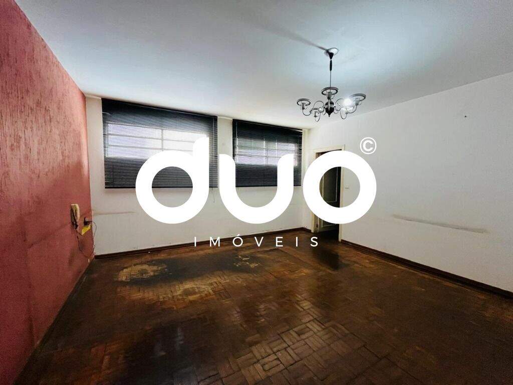 Casa à venda no Centro: Casa com 8 dormitórios à venda, 320 m² por R$ 600.000 - Centro - Piracicaba/SP
