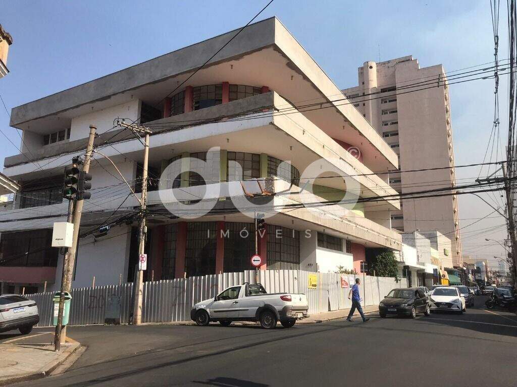 Salão para aluguel no Centro: 