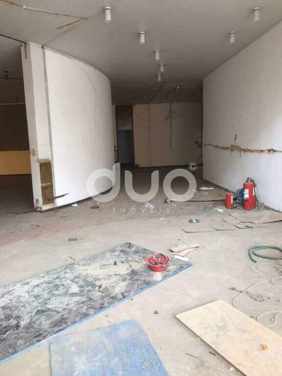 Salão para aluguel no Centro: 