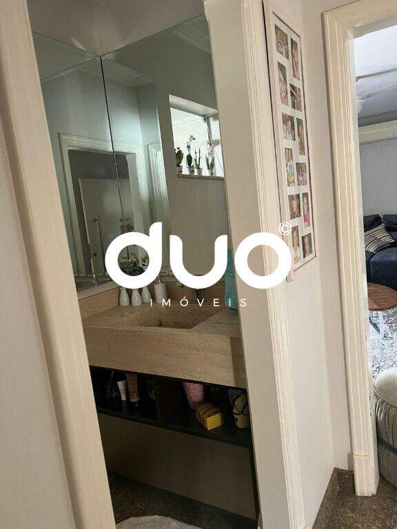 Casa à venda no Centro: 
