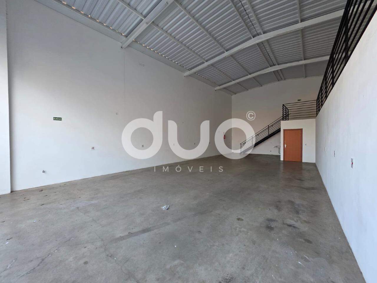 Salão para aluguel no Piracicamirim: 