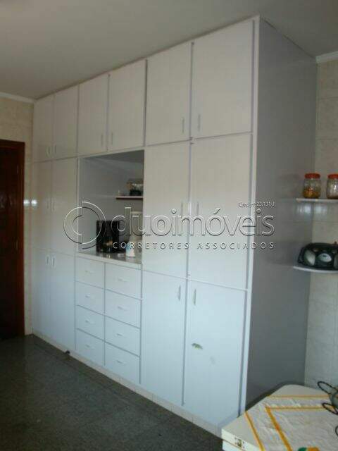 Casa à venda no Alto: 
