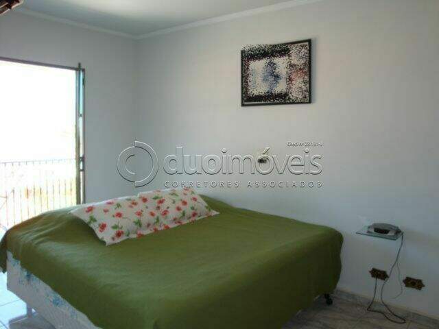 Casa à venda no Alto: 