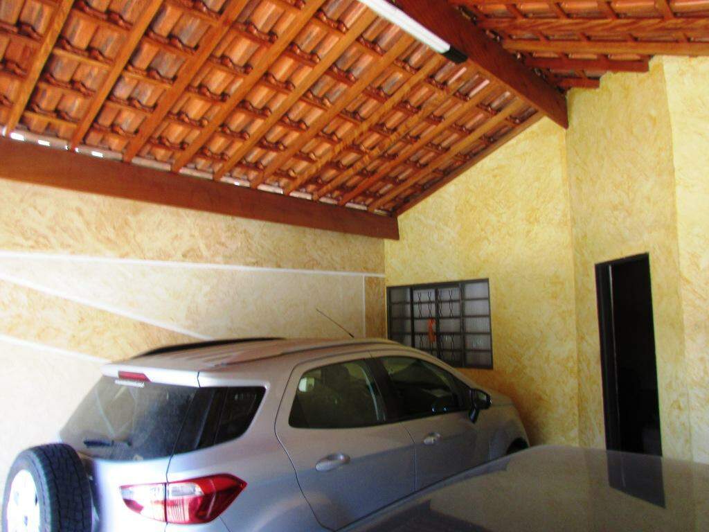 Casa à venda no Iaa: 