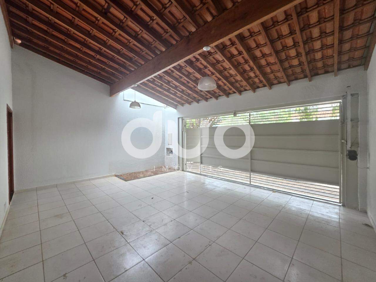 Casa para aluguel no Água Branca: 