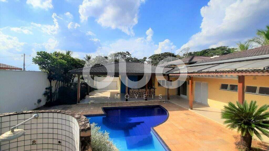 Casa à venda no Jardim Itapuã: 