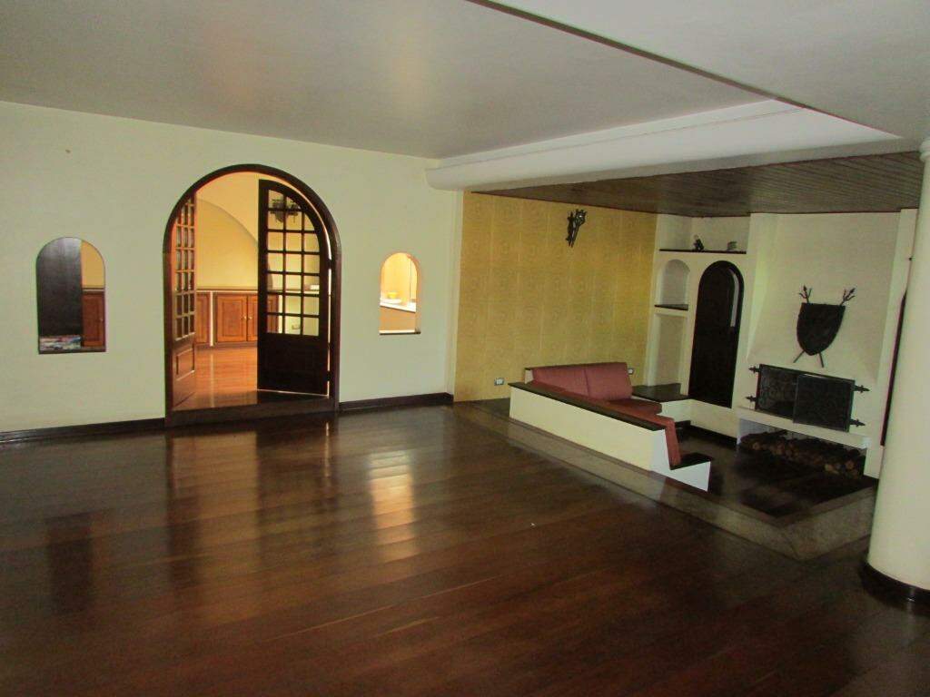 Casa à venda no Parque Santa Cecília: 