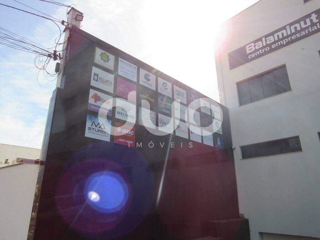 Sala para aluguel no Paulista: 