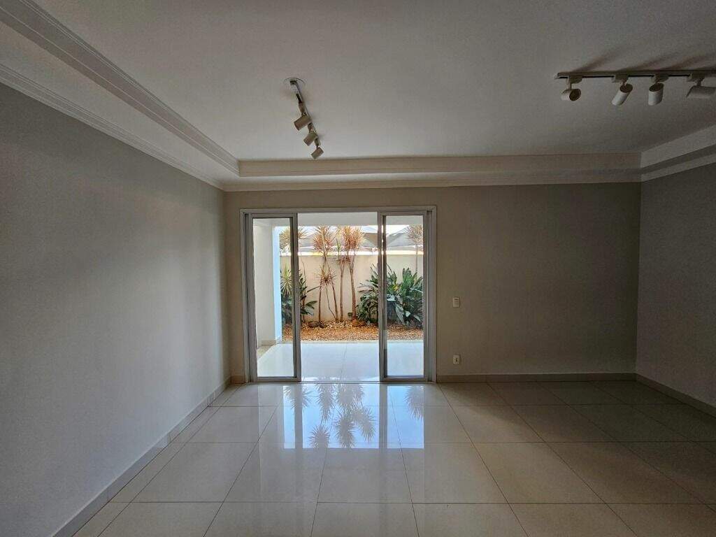 Apartamento à venda no Parque Santa Cecília: 