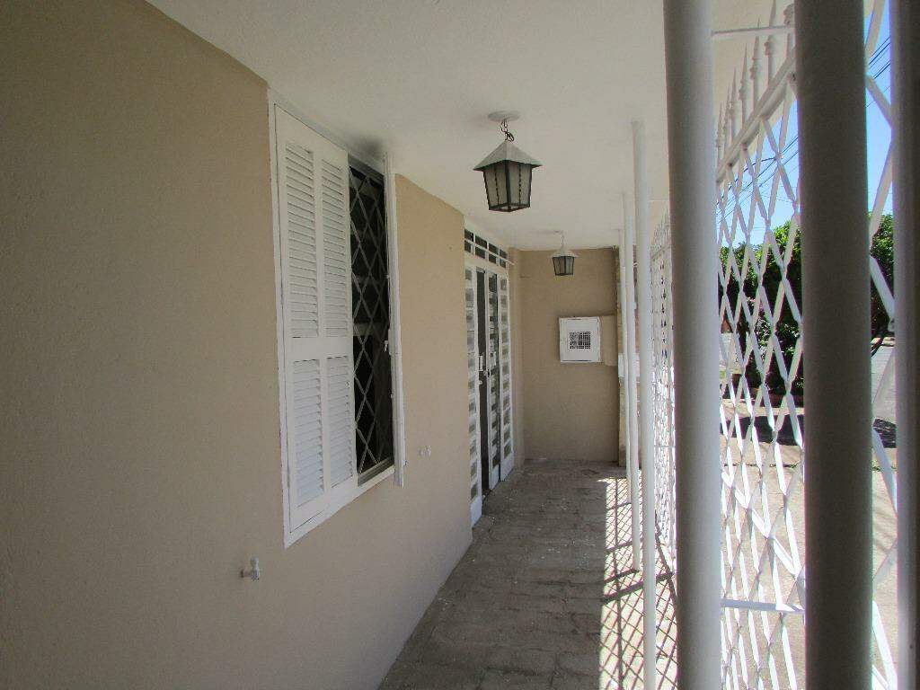 Casa à venda no Nhô Quim: 
