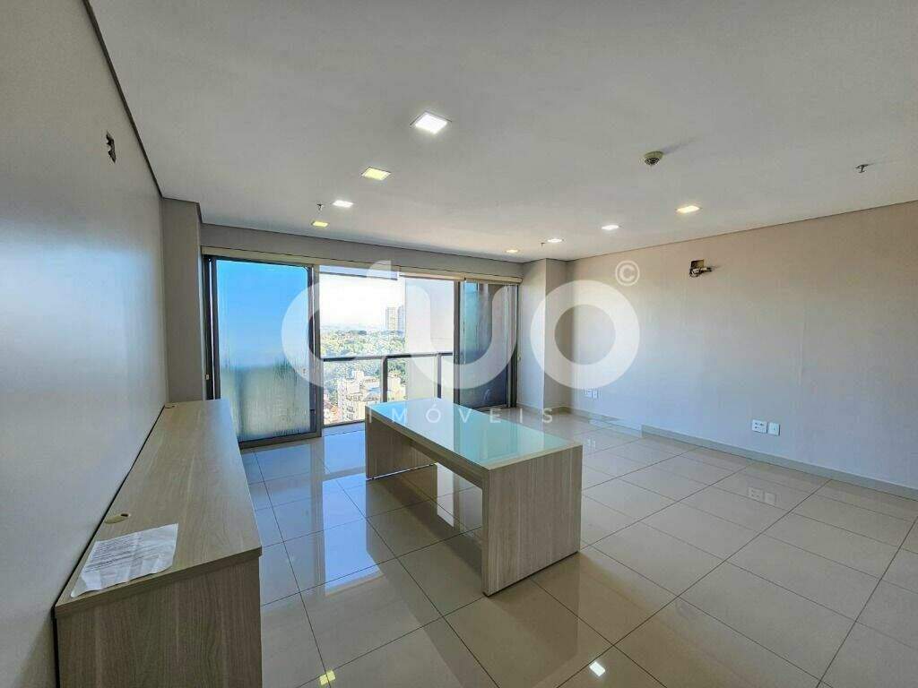 Sala para aluguel no Centro: 