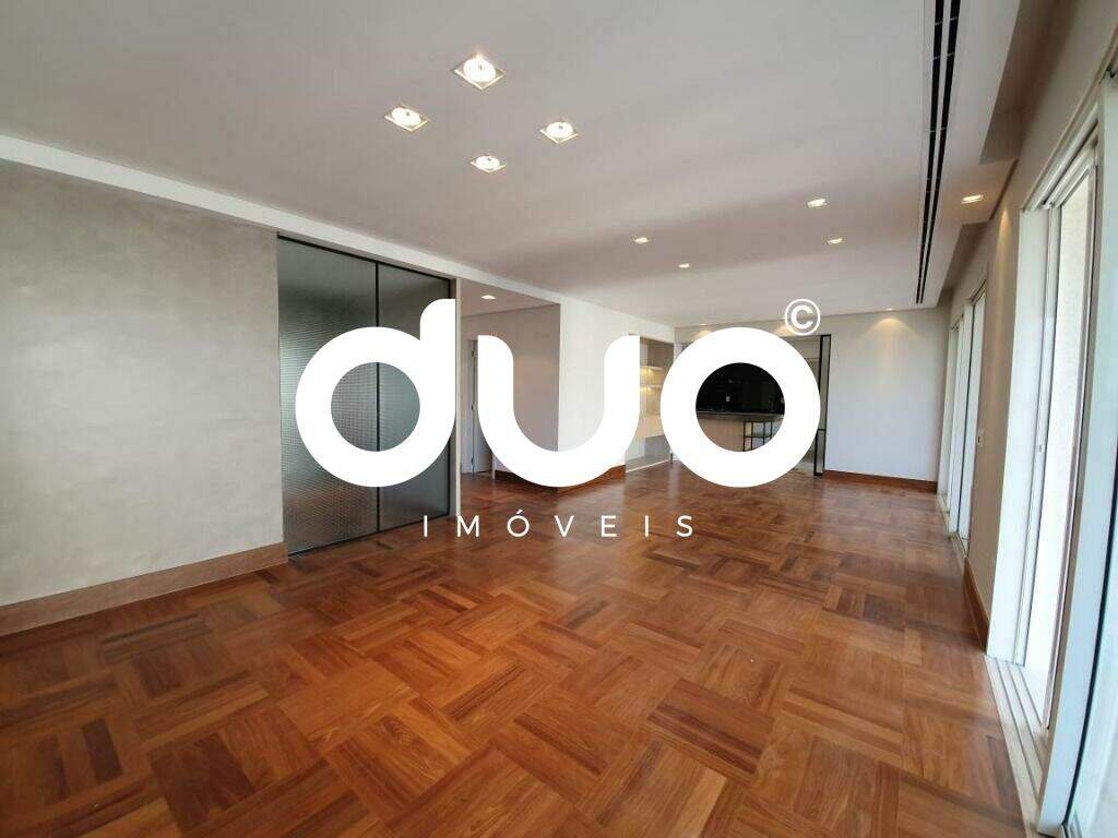 Apartamento à venda no Vila Rezende: 