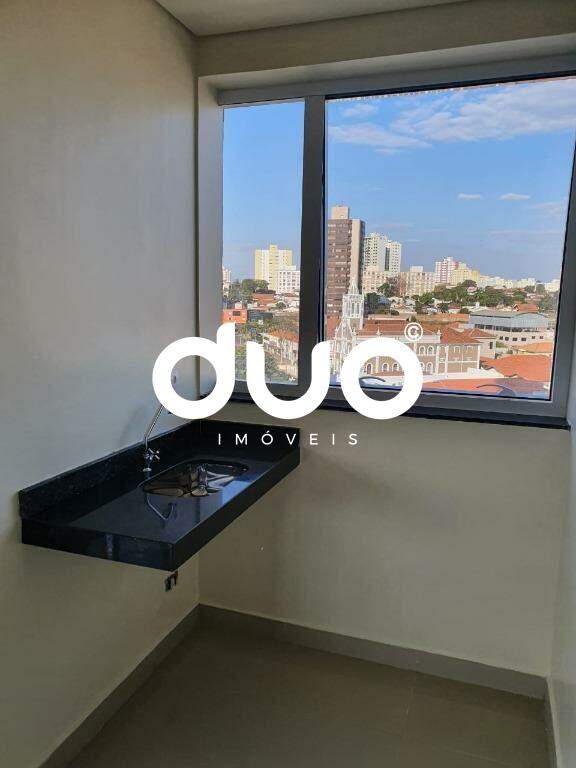 Sala à venda no Alto: 