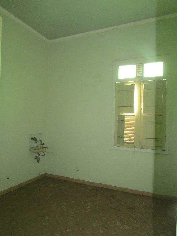 Casa à venda no Centro: 