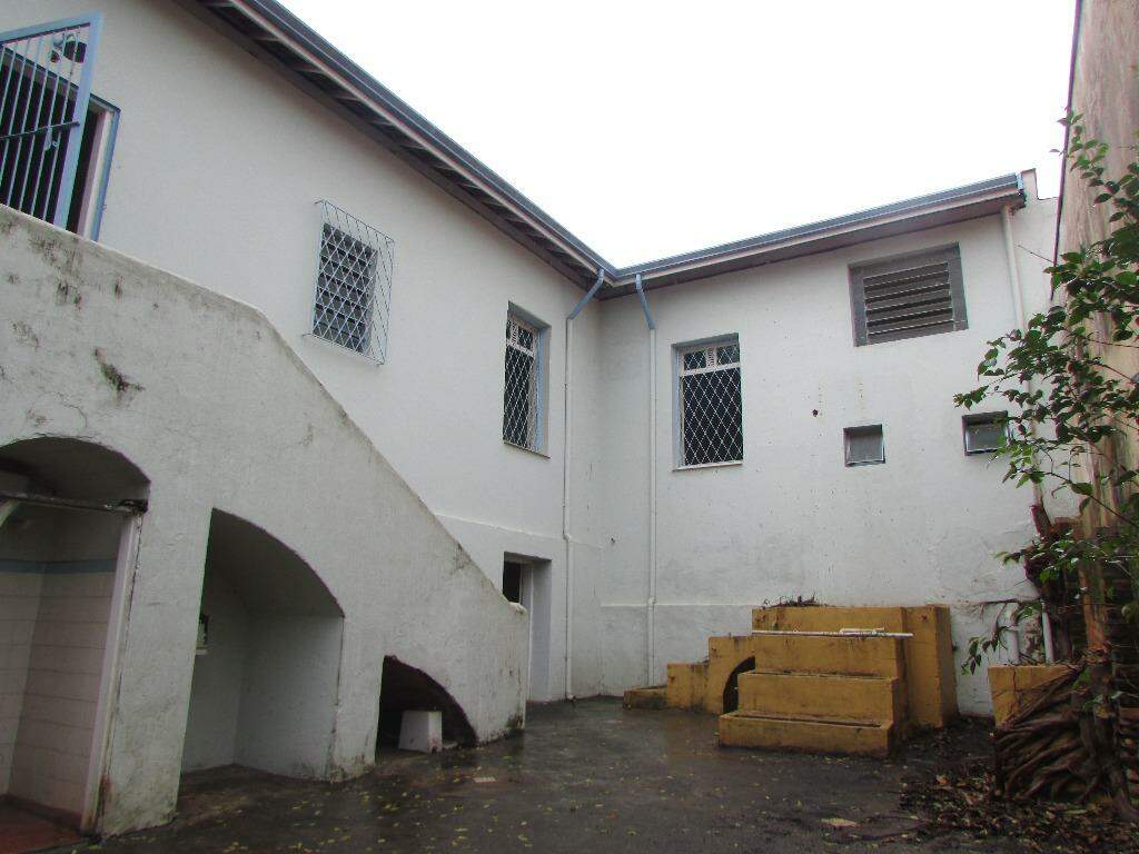 Casa à venda no Centro: 