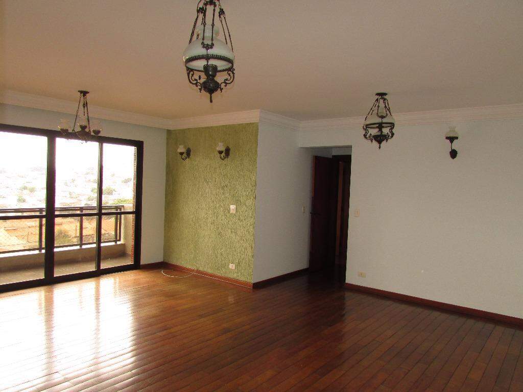 Apartamento, 3 quartos, 140 m² - Foto 1