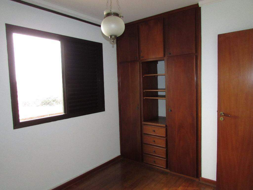 Apartamento, 3 quartos, 140 m² - Foto 12