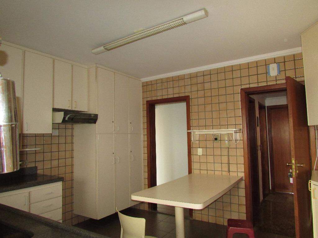 Apartamento, 3 quartos, 140 m² - Foto 6