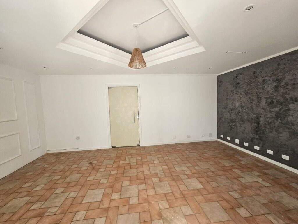 Casa para aluguel no Centro: 