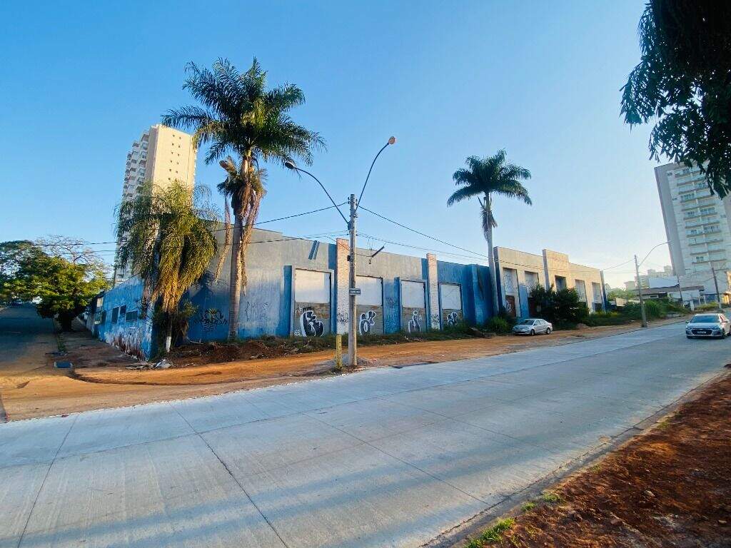 Barracão à venda no Vila Independência: 