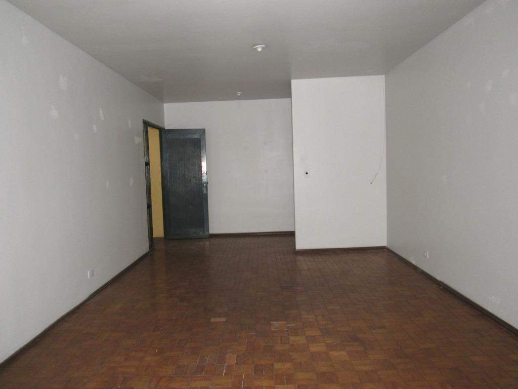 Casa à venda no Centro: 