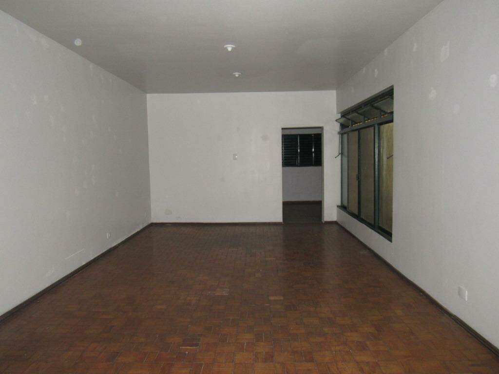 Casa à venda no Centro: 
