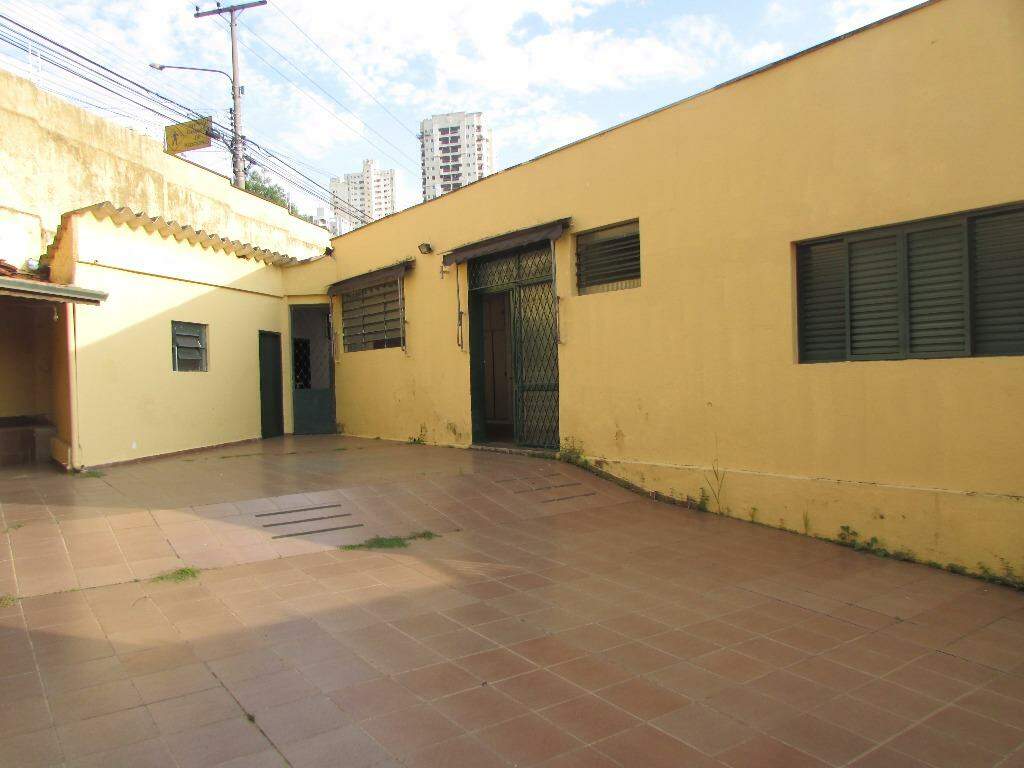 Casa à venda no Centro: 