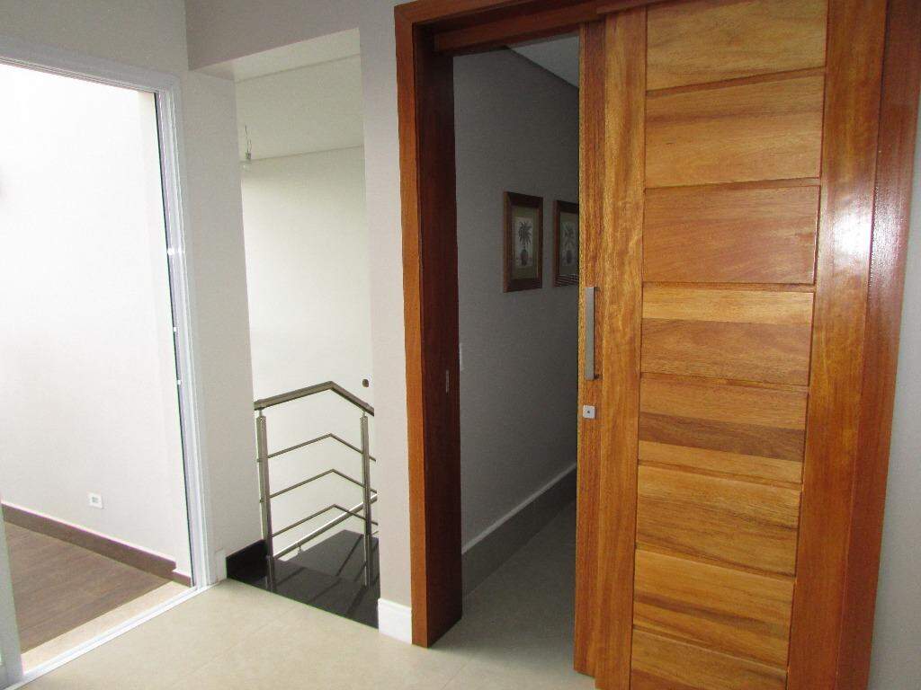 Casa à venda no Morato: 