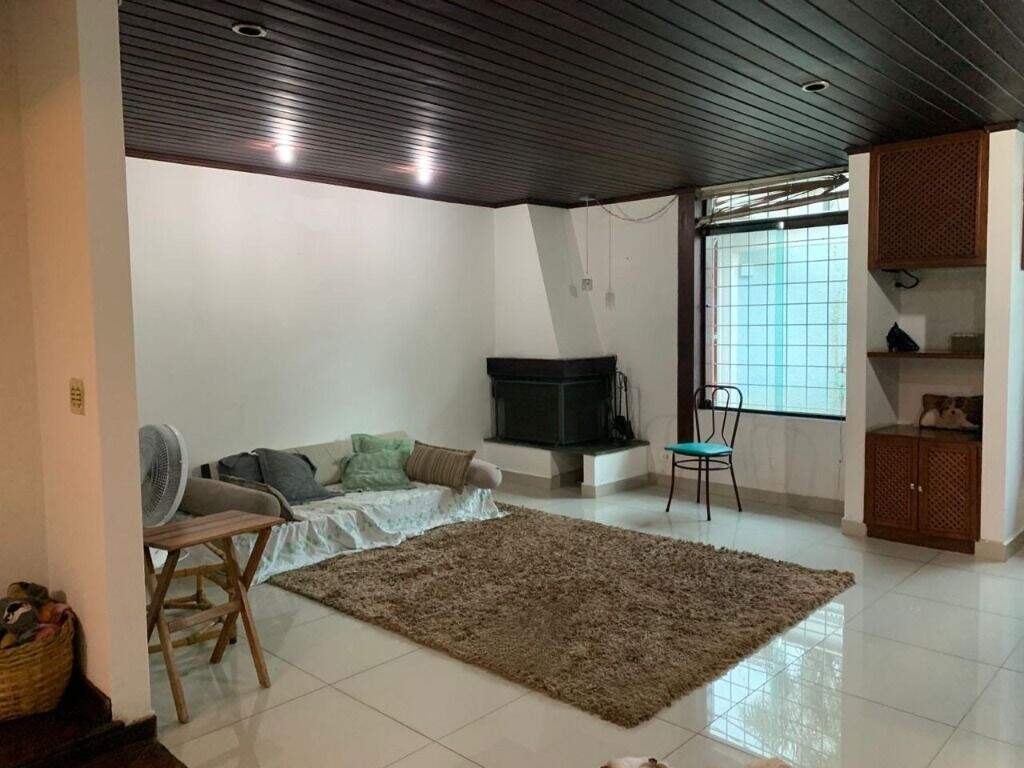 Casa para aluguel no Jardim Europa: 