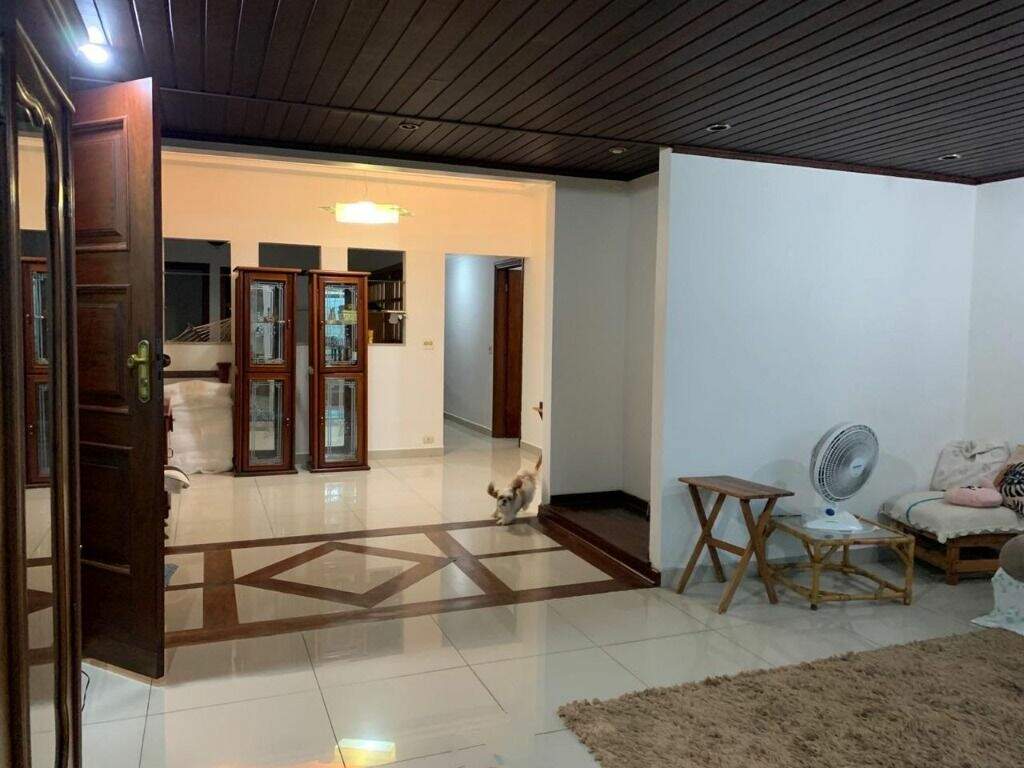 Casa para aluguel no Jardim Europa: 