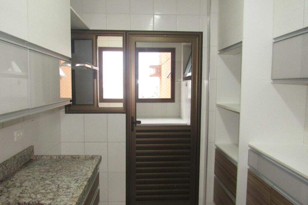 Apartamento para aluguel no São Dimas: 