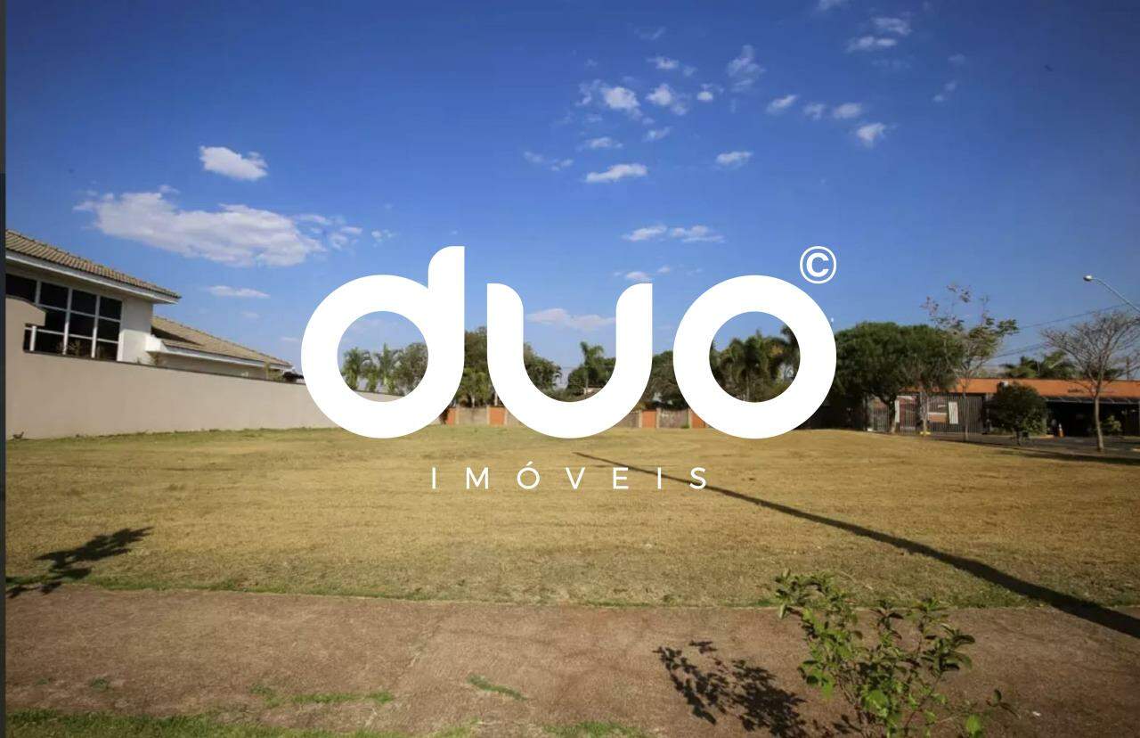 Lote em condomínio à venda no Campestre: 
