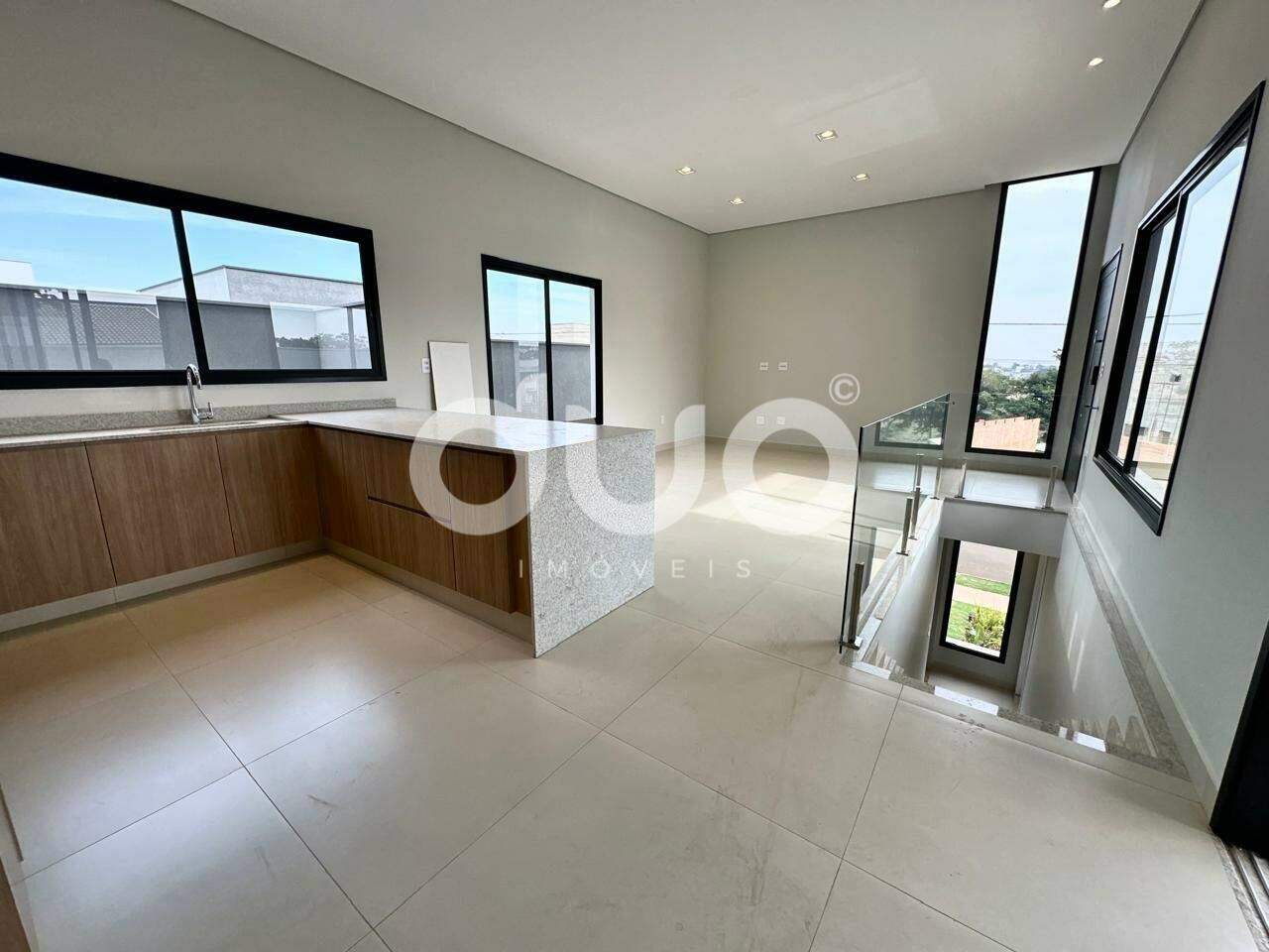 Casa em Condominío à venda no Loteamento Santa Rosa: 