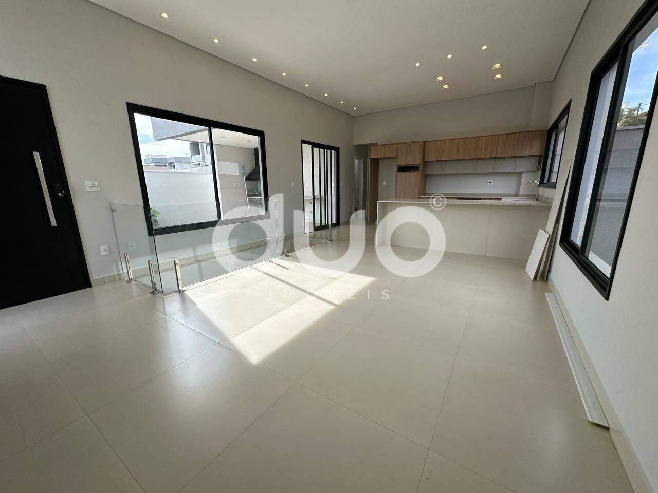 Casa em Condominío à venda no Loteamento Santa Rosa: 