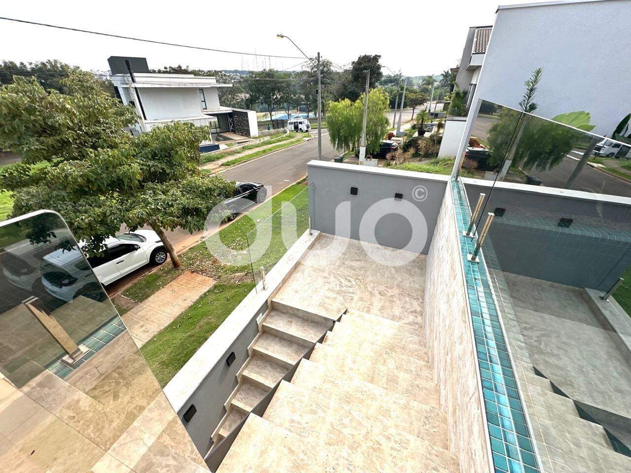 Casa em Condominío à venda no Loteamento Santa Rosa: 