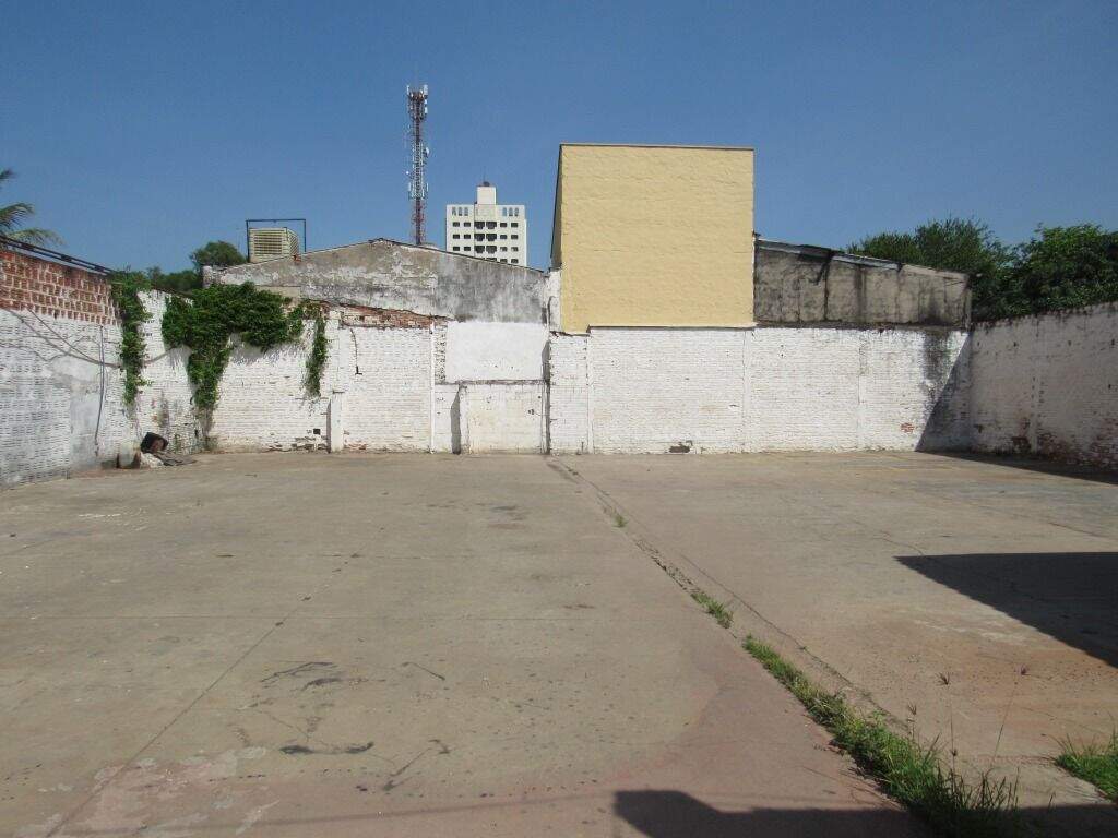 Terreno para aluguel no Jardim São Luiz: 