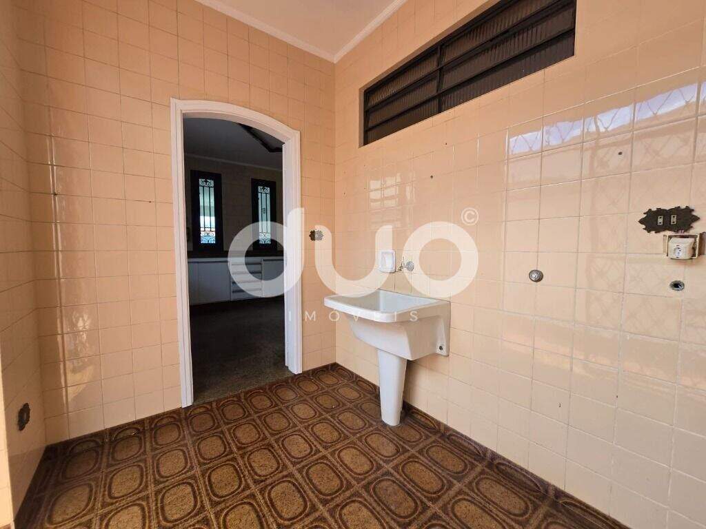 Casa, 4 quartos, 285 m² - Foto 31