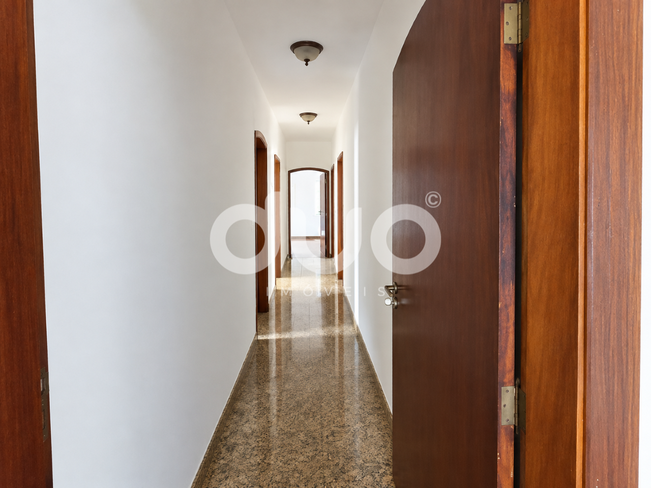 Casa, 4 quartos, 285 m² - Foto 24