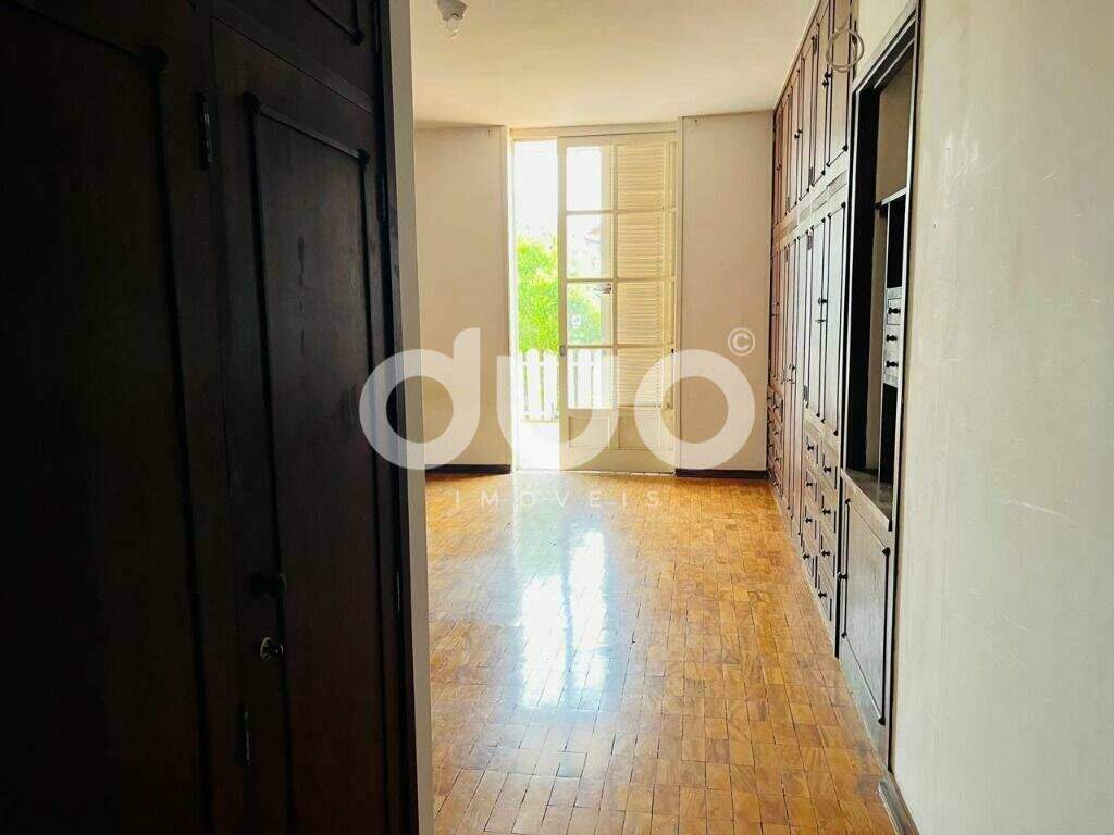Casa, 4 quartos, 343 m² - Foto 32