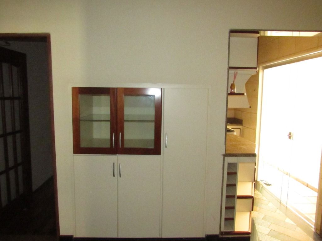 Casa para aluguel no Jardim Brasília: 