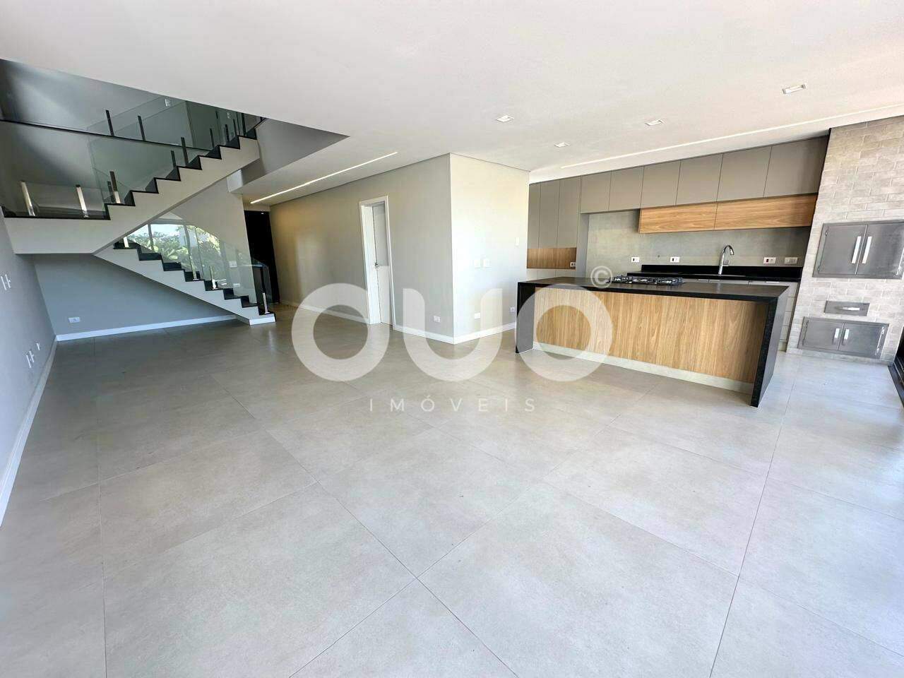 Casa em Condominío à venda no Loteamento Santa Rosa: 