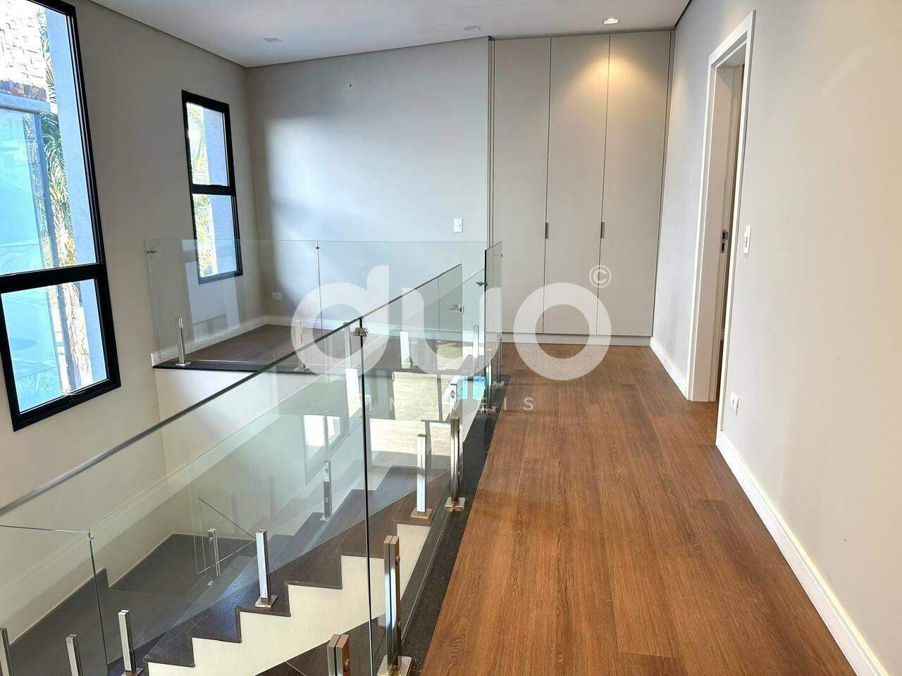 Casa em Condominío à venda no Loteamento Santa Rosa: 