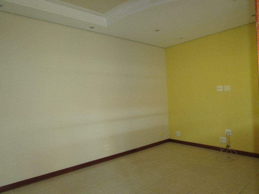 Casa para aluguel no Paulicéia: 