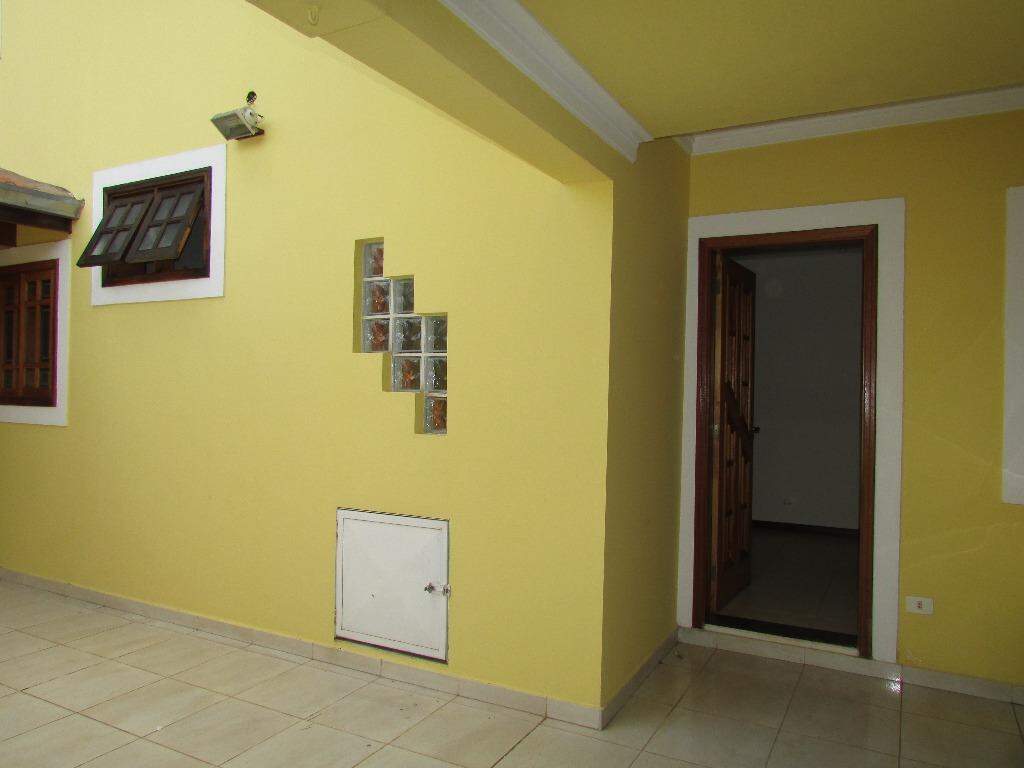 Casa para aluguel no Paulicéia: 