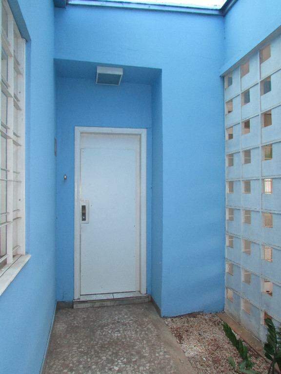 Casa à venda no Centro: 