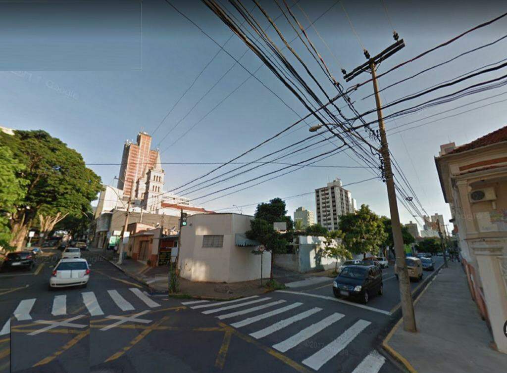 Terreno à venda no Centro: 