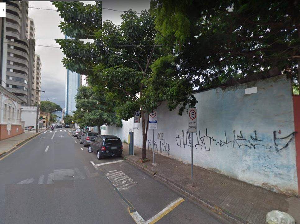 Terreno à venda no Centro: 